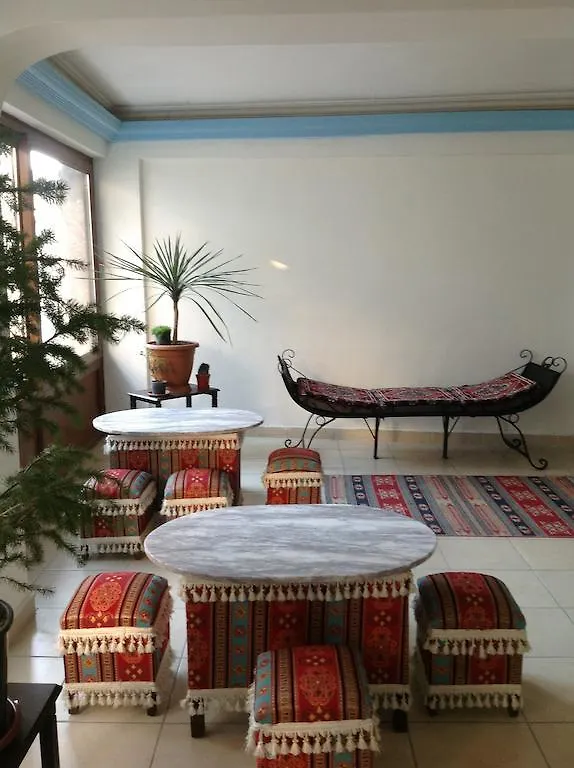 Ephesian Guesthouse & Hotel Kuşadası Konukevi